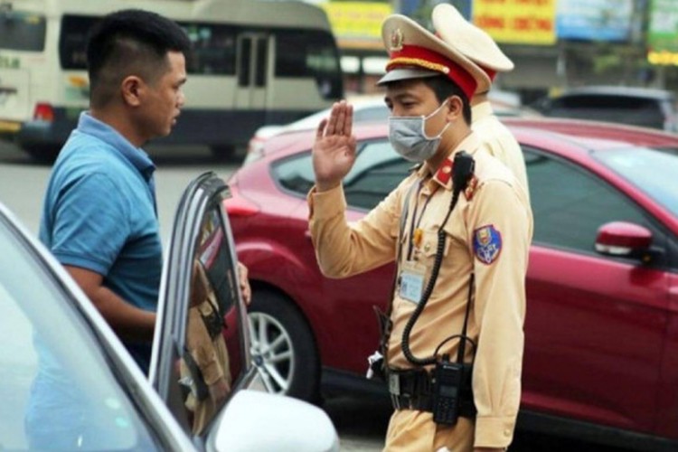Mức phạt ôtô, xe máy từ 1/1/2025, cao nhất 50 triệu đồng
