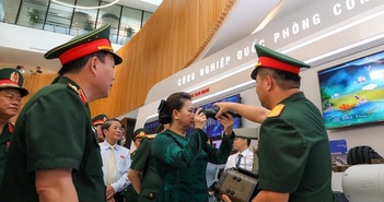 Chủ tịch Quốc hội: Viettel cần nâng hạng về viễn thông ở châu Á Chủ tịch Quốc hội: Viettel cần nâng hạng về viễn thông ở châu Á