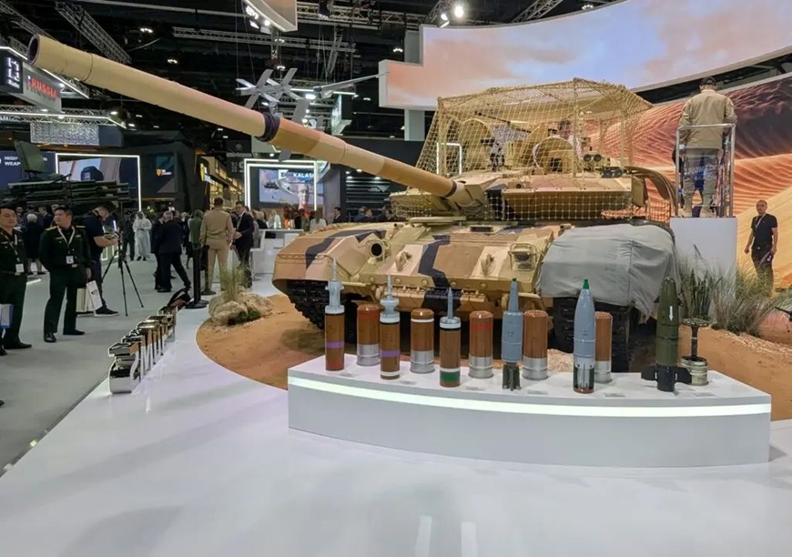 Xe tăng T-90MS ra mắt ấn tượng tại IDEX 2025