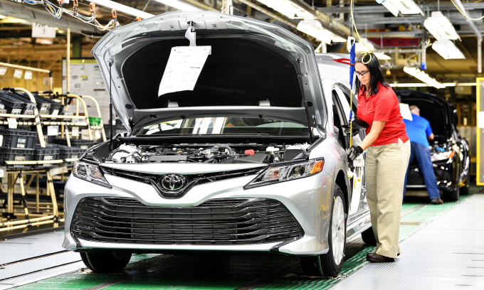 Sản lượng toàn cầu của Toyota tăng lần đầu tiên trong một năm