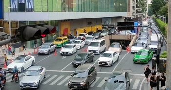 Thái Lan có thể cho đổi xe cũ lấy mới để phục hồi ngành ôtô Thái Lan có thể cho đổi xe cũ lấy mới để phục hồi ngành ôtô