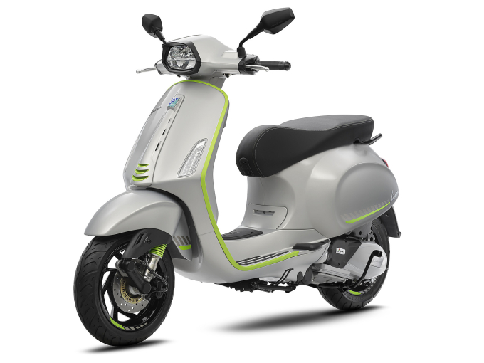 Vespa Sprint Tech ra mắt, giá 104-120 triệu đồng