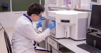 Các nhà khoa học tạo ra hóa chất làm chậm sự tiến triển của bệnh Parkinson và bệnh Alzheimer Các nhà khoa học tạo ra hóa chất làm chậm sự tiến triển của bệnh Parkinson và bệnh Alzheimer