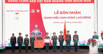 Viettel Construction đón nhận danh hiệu “Anh hùng lao động” Viettel Construction đón nhận danh hiệu “Anh hùng lao động”