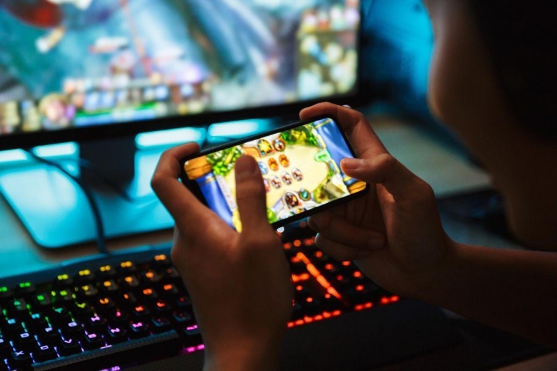 Ngày càng nhiều các nhà phát triển game tích hợp NFT khiến người chơi phải bỏ tiền vào để có thể giải trí