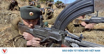 Bất ngờ những vũ khí trăm tuổi tái xuất trên chiến trường Ukraine Bất ngờ những vũ khí trăm tuổi tái xuất trên chiến trường Ukraine