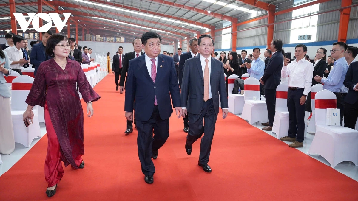 việt nam có nhà máy chip, tự chủ công nghệ đầu tiên đặt tại bình dương hình ảnh 1 viet nam co nha may chip, tu chu cong nghe dau tien dat tai binh duong hinh anh 1