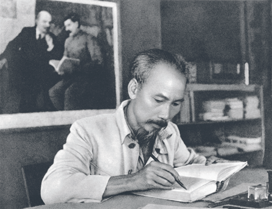 Tư tưởng Hồ Chí Minh - Ngọn đuốc soi đường cho phát triển kinh tế Việt Nam trong thời đại mới