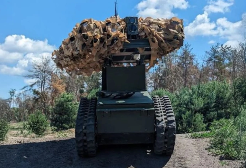 Ukraine tung robot 'quái thú phun lửa' KRAMPUS vào chiến trường đối đầu Nga