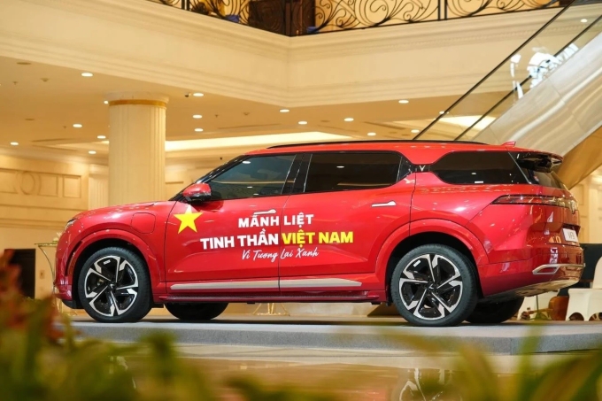 VinFast ưu đãi tối thiểu 4% cho tất cả ôtô, xe máy điện