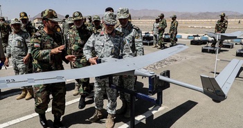 Iran ra mắt 3 mẫu UAV nội địa mới Iran ra mắt 3 mẫu UAV nội địa mới