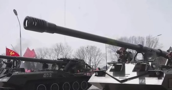 Loại pháo tự hành bí ẩn của Triều Tiên giúp Nga vá lỗ hổng hỏa lực tại Ukraine Loại pháo tự hành bí ẩn của Triều Tiên giúp Nga vá lỗ hổng hỏa lực tại Ukraine