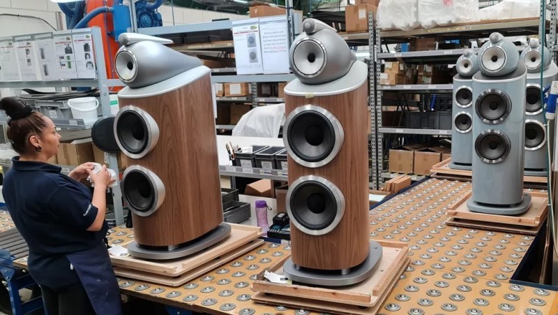 'Đột nhập' nhà máy B&W nơi sinh ra 'siêu phẩm' 800 D4 Diamond series