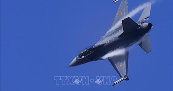 Hà Lan gửi lô máy bay chiến đấu F-16 cuối cùng tới Ukraine Hà Lan gửi lô máy bay chiến đấu F-16 cuối cùng tới Ukraine
