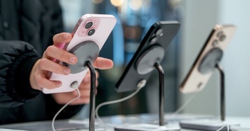 Giá iPhone có thể tăng trên phạm vi toàn cầu sau đe dọa của Tổng thống Trump Giá iPhone có thể tăng trên phạm vi toàn cầu sau đe dọa của Tổng thống Trump