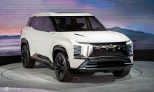 Mitsubishi DST Concept - SUV 7 chỗ mới ra mắt khách Việt Mitsubishi DST Concept - SUV 7 chỗ mới ra mắt khách Việt