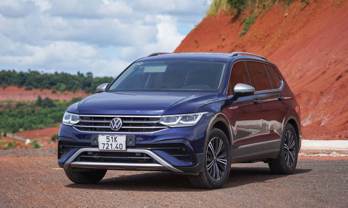 Volkswagen giảm giá xe hàng trăm triệu đồng