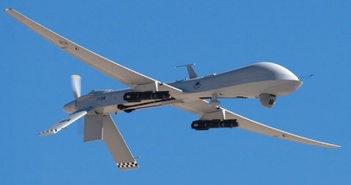 UAE chế tạo máy bay không người lái giúp tạo mưa UAE chế tạo máy bay không người lái giúp tạo mưa