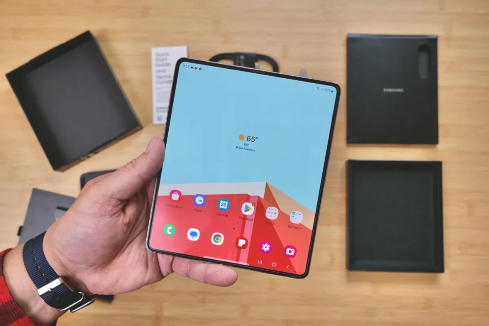 Apple chuẩn bị mẫu iPhone “đánh thẳng” vào siêu phẩm của Samsung