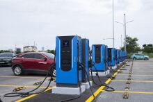 V-Green mở trạm sạc siêu nhanh lớn nhất Hà Nội