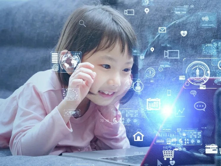 Theo nghiên cứu gần đây, trẻ em học ngôn ngữ nhanh hơn AI và ngược lại.