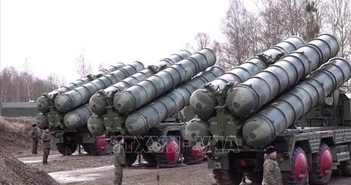 Ấn Độ thảo luận với Nga về hệ thống tên lửa S-400 Ấn Độ thảo luận với Nga về hệ thống tên lửa S-400