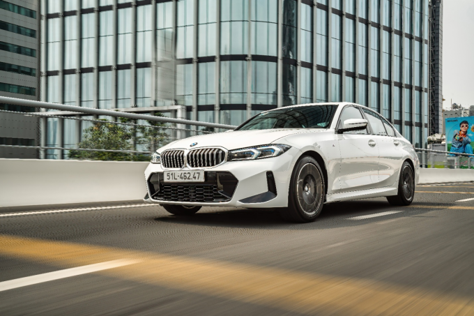 Loạt xe BMW nhận ưu đãi trong dịp hè