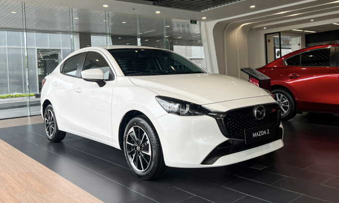 Giá Mazda2 xuống mức dưới 400 triệu đồng