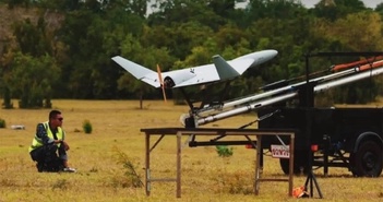 Thái Lan ra mắt 'Kamikaze UAV' tự phát triển Thái Lan ra mắt 'Kamikaze UAV' tự phát triển