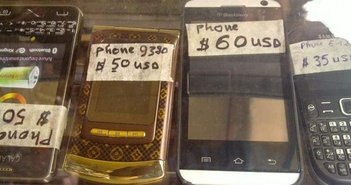 Do bị "fake" quá nhiều tại Trung Quốc, Samsung, Apple và Huawei đang than trời. Do bị "fake" quá nhiều tại Trung Quốc, Samsung, Apple và Huawei đang than trời.