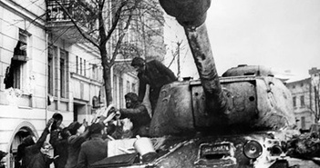 Những dòng xe tăng huyền thoại của Hồng quân trong Chiến tranh Vệ quốc vĩ đại Những dòng xe tăng huyền thoại của Hồng quân trong Chiến tranh Vệ quốc vĩ đại