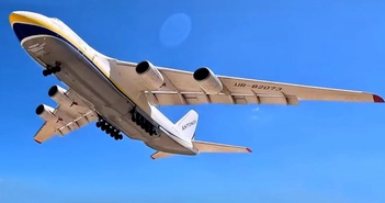 Máy bay vận tải khổng lồ AN-124 Ruslan bất ngờ xuất hiện trên bầu trời Kiev Máy bay vận tải khổng lồ AN-124 Ruslan bất ngờ xuất hiện trên bầu trời Kiev