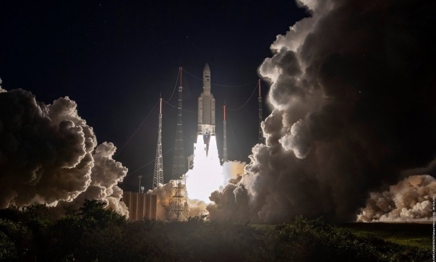 Inmarsat kết hợp vệ tinh và 5G thách thức Starlink của Elon Musk