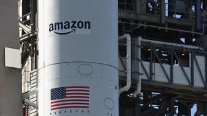 Amazon thuê SpaceX phóng vệ tinh internet Kuiper