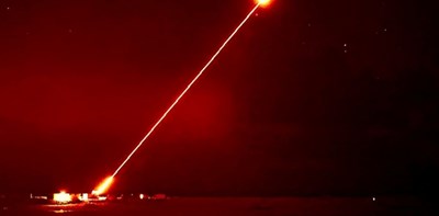 Vũ khí laser có phải là “lời giải” chống lại UAV tấn công?