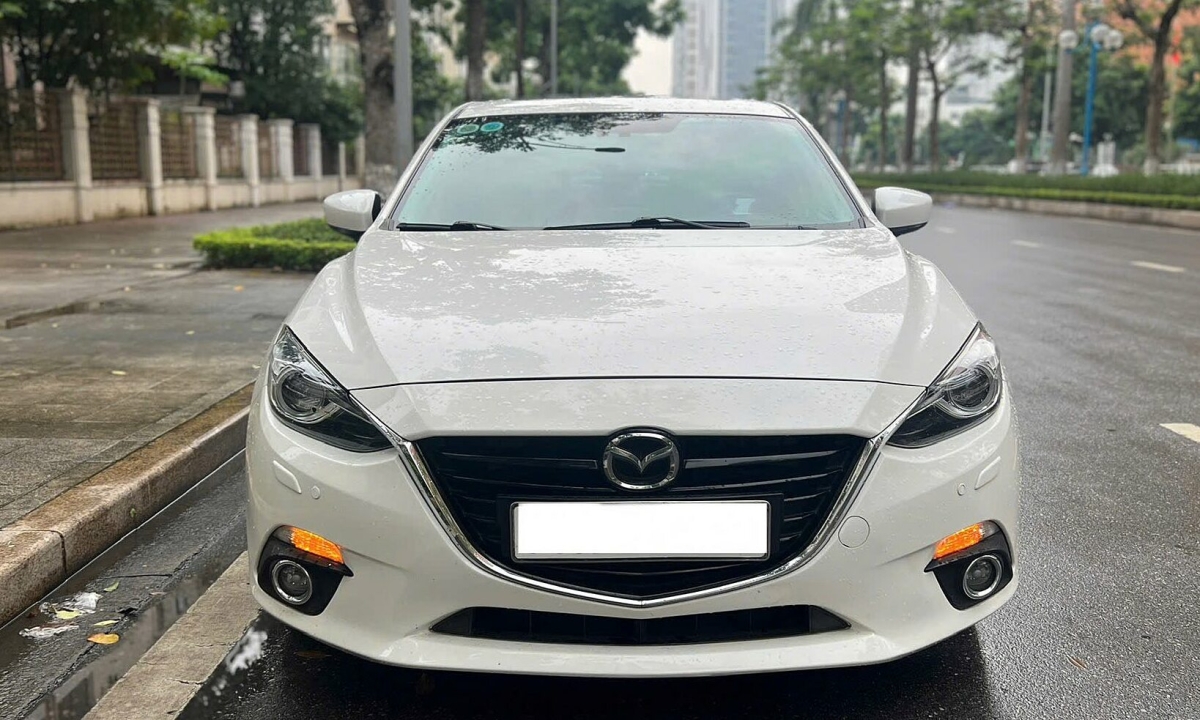 Định giá Mazda3 2015?