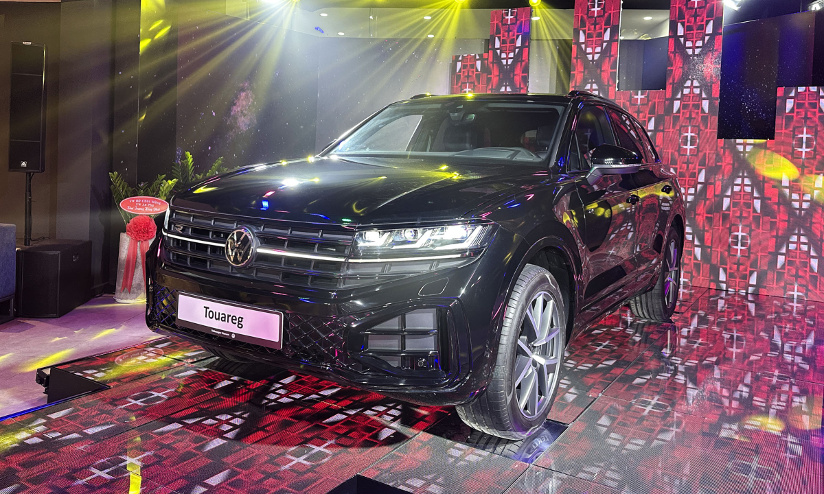 Volkswagen Touareg bản nâng cấp giá hơn 3 tỷ đồng tại Việt Nam