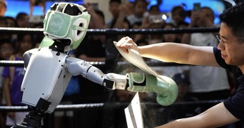 Trung Quốc tung robot giá rẻ gấp 10 lần Tesla, dự báo bùng nổ nhà máy trong 2-4 năm tới Trung Quốc tung robot giá rẻ gấp 10 lần Tesla, dự báo bùng nổ nhà máy trong 2-4 năm tới
