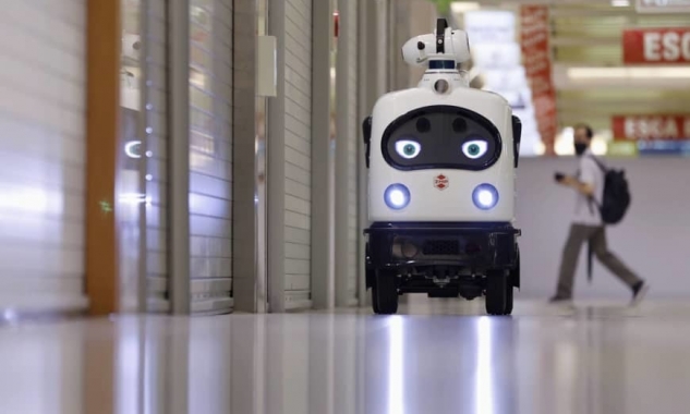 Nhật Bản sẽ triển khai robot giao hàng tự động trong đại dịch