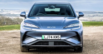 Trung Quốc dùng xăng thúc đẩy xe điện hóa Trung Quốc dùng xăng thúc đẩy xe điện hóa