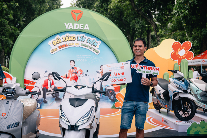 Xe máy điện Yadea hút khách tại sự kiện 'Đổi xăng lấy điện'