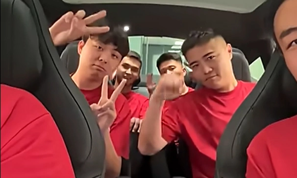 Sếp Tesla bị chế giễu khi ca ngợi không gian của Model Y