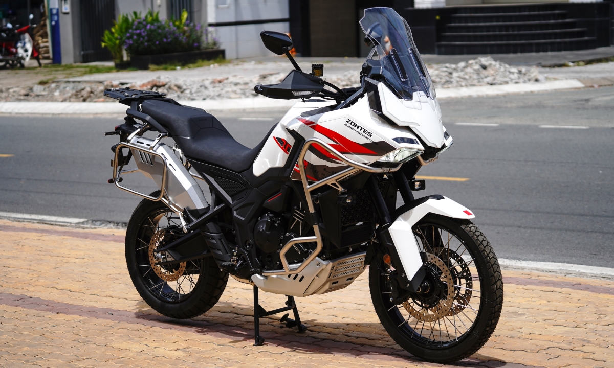 Zontes 703F - môtô đường trường giá 168 triệu đồng