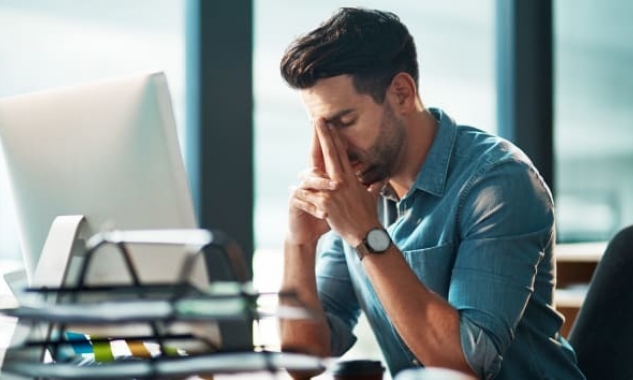 Có thể bạn không biết máy tính và điện thoại có chức năng bảo vệ mắt.