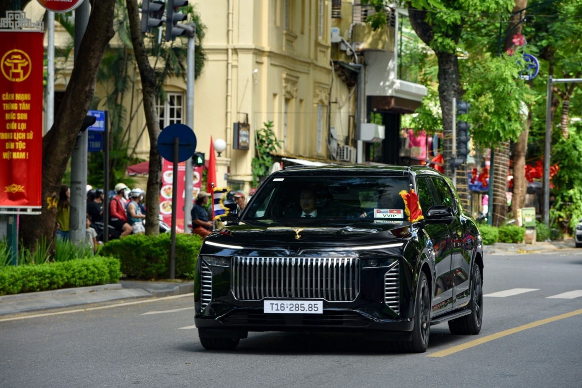 Dàn xe VinFast trong lễ diễu binh 2/9
