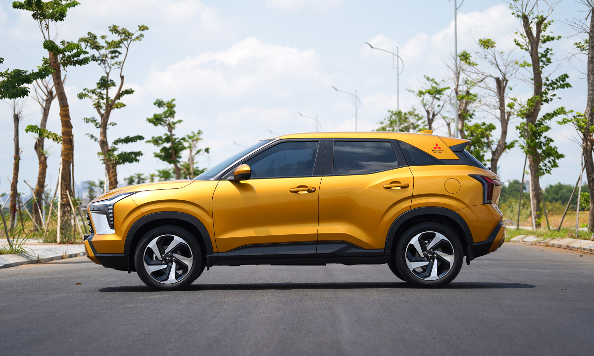 Mitsubishi khuyến mãi hàng loạt xe tháng 9