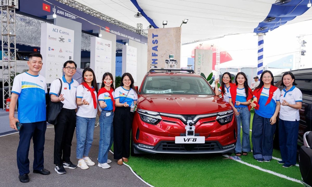 Doanh nghiệp Việt hợp lực làm chủ công nghệ tự hành