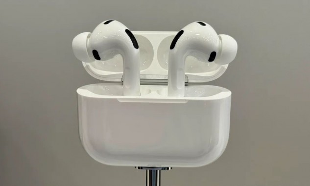 AirPods Pro 3: chống ồn gấp đôi, tích hợp theo dõi sức khỏe, giá 6,2 triệu đồng