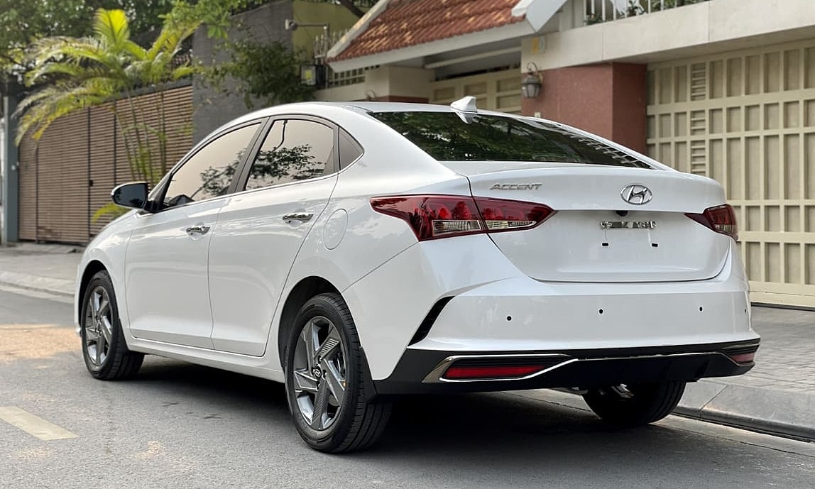 Hyundai Accent 2022 giá 410 triệu nên mua?