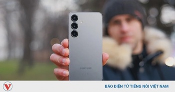 Người dùng loạt Galaxy S25 đón tin vui với One UI 8 Người dùng loạt Galaxy S25 đón tin vui với One UI 8